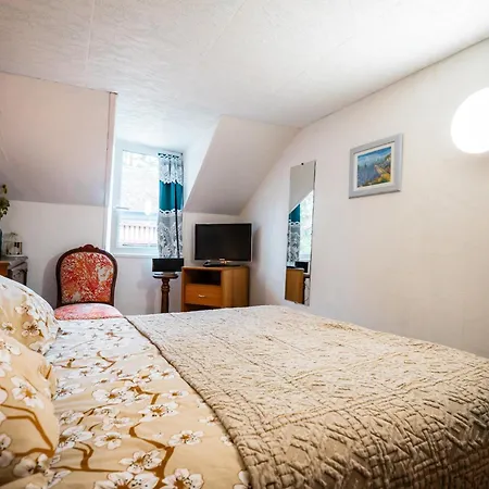 Bed & Breakfast Le Bois Rouland